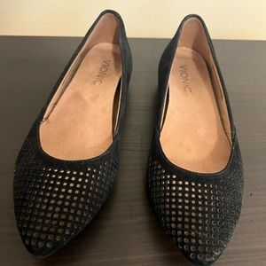 Vionic Flats